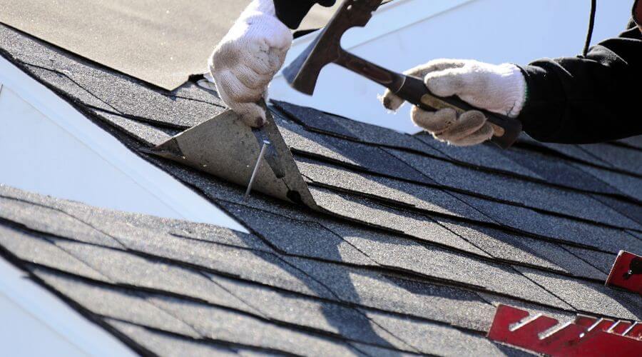 Professional gutter cleaning in Camp Murray, WA